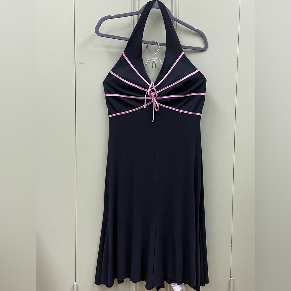AGB DRESS BLACK BACKLESS DRESS
